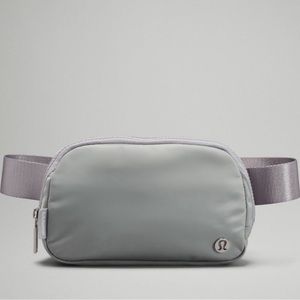 Lululemon Everywhere Belt Bag